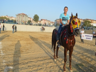 GENÇLERİ CİRİT SPORUYLA TANIŞTIRDIK.