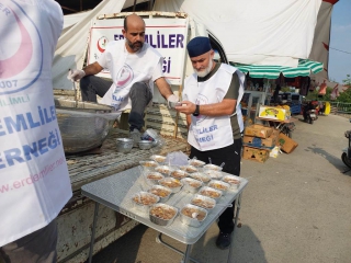 AŞURE BİR BAŞKA GÜZEL