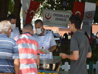 15 TEMMUZ VE TÜM ŞEHİTLERİMİZİN RUHUNA İTHAF