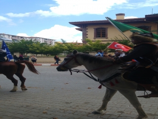 SÖĞÜT´TEYDİK.