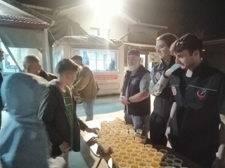 GENÇLERİN ELİNDEN BAL ŞERBETİ