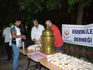 DÜNYAMIZ DA AHİRETİMİZ DE BAL TADINDA OLSUN.