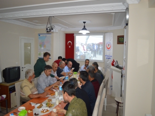 GÖNÜLDAŞLARIMIZLA İFTARDA BULUŞTUK.