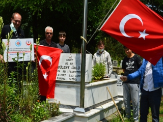 PIRPIR GENÇLİK SPOR KULUBÜ ŞEHİTLERİ UNUTMADI