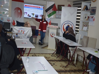 İLK YARDIM EĞİTİMLERİMİZİ DE GERÇEKLEŞTİRDİK.