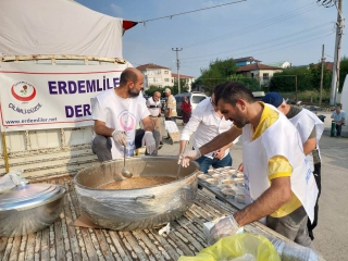 AŞURE BİR BAŞKA GÜZEL