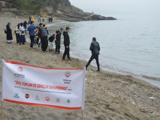 AKÇAKOCA´DA GEZİDEYDİK.
