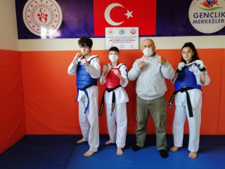 BOSTANCI AKADEMİDEN SPORA TEŞVİK