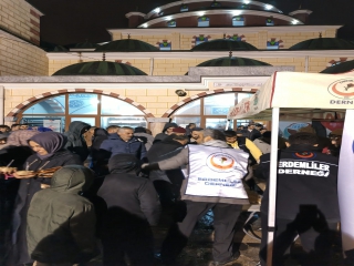 İKİ CİHAN KURTULUŞ BERATIMIZI İSTİYORUZ