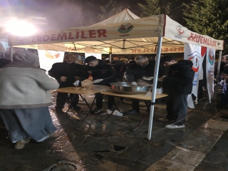 İKİ CİHAN KURTULUŞ BERATIMIZI İSTİYORUZ